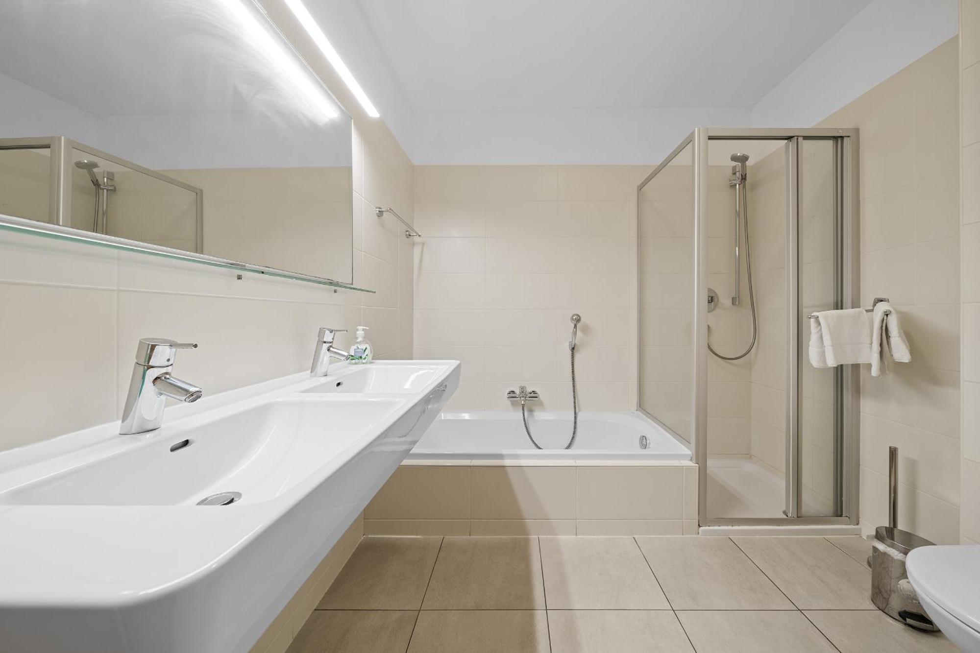 Apartment Ski & Golf Top 6 By Four Seasons Apartments Капрун Екстериор снимка