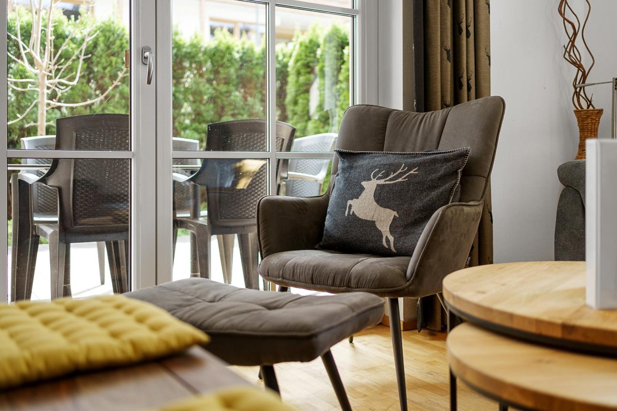 Apartment Ski & Golf Top 6 By Four Seasons Apartments Капрун Екстериор снимка